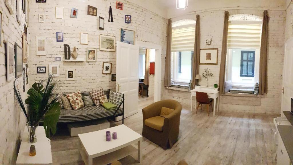 Wolf Apartment With Terrace By Nw Budapest Luaran gambar